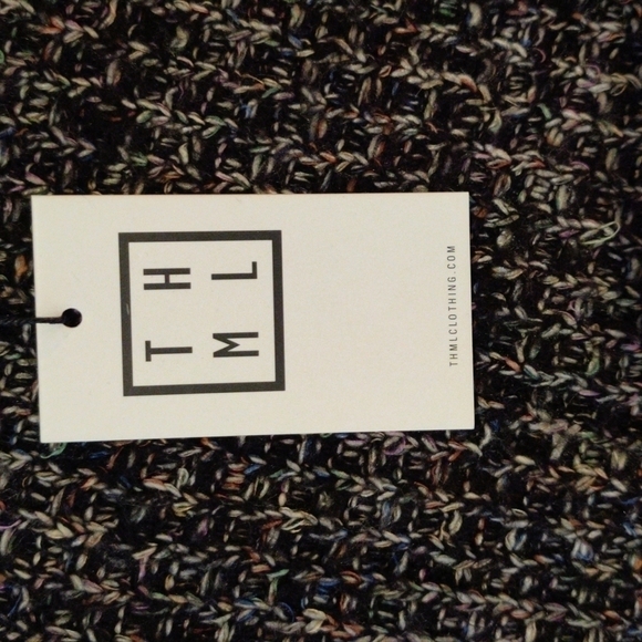 THML knit poncho sweater NWT - Picture 4 of 7